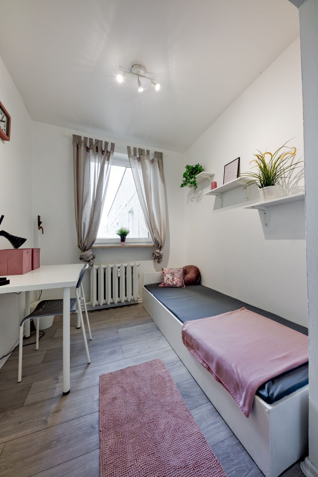 Single room #3 at Janowskiego 9 Street, photo 1 of 1