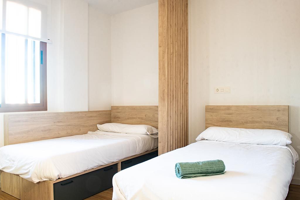 Bormujos - Double room (shared), photo 1 of 12